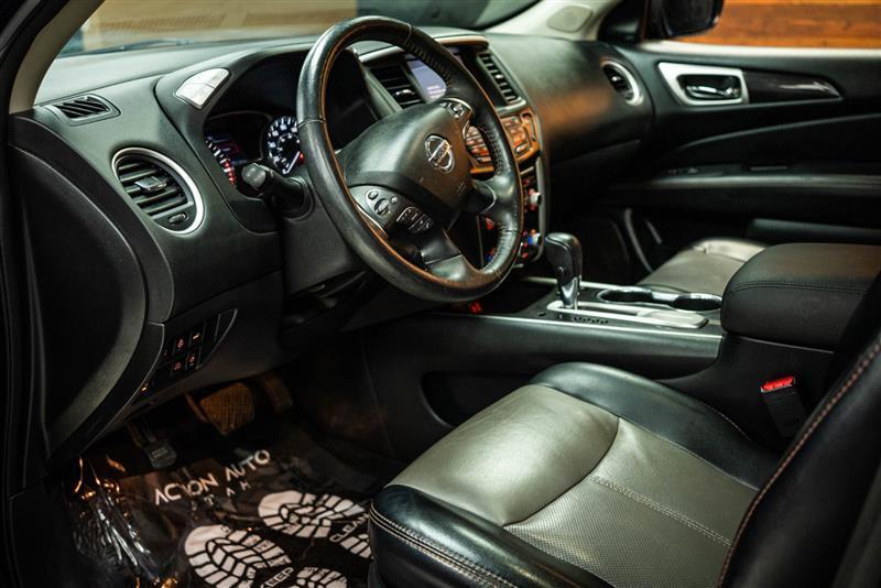 used 2020 Nissan Pathfinder car, priced at $16,995