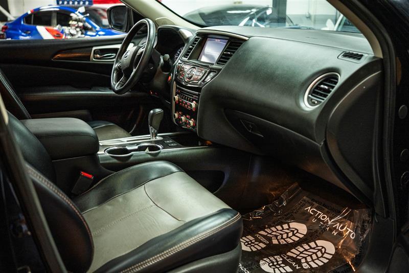 used 2020 Nissan Pathfinder car, priced at $16,995