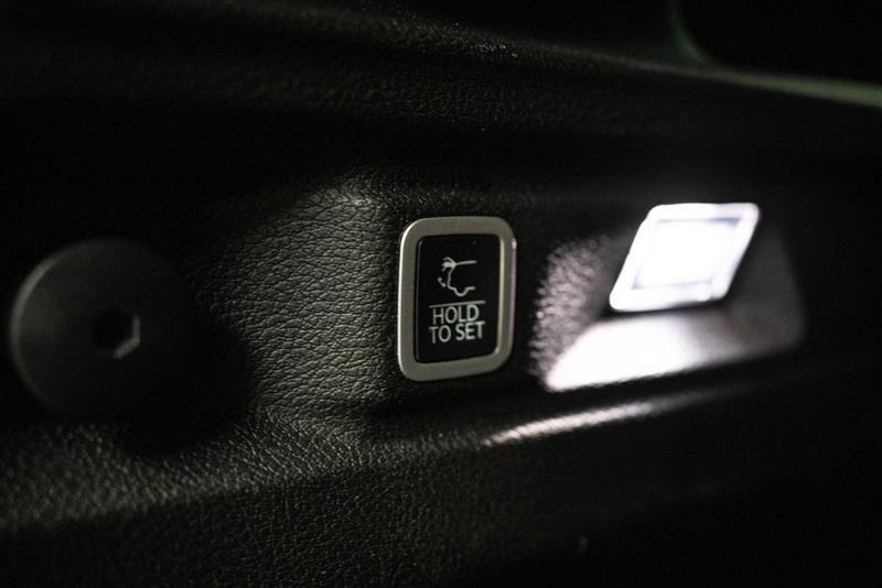 used 2024 Jeep Grand Cherokee L car, priced at $32,995