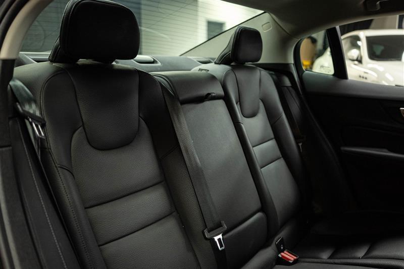 used 2024 Volvo S60 car