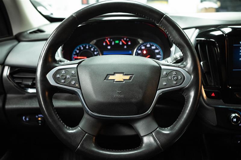 used 2021 Chevrolet Traverse car, priced at $24,895