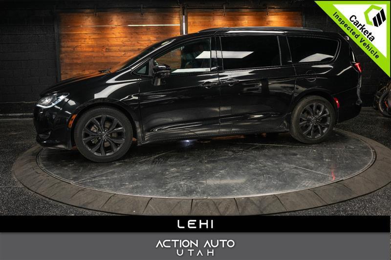 used 2019 Chrysler Pacifica car, priced at $17,995