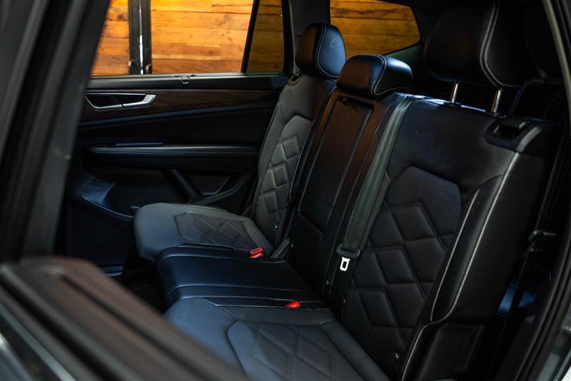 used 2024 Volkswagen Atlas car, priced at $33,995