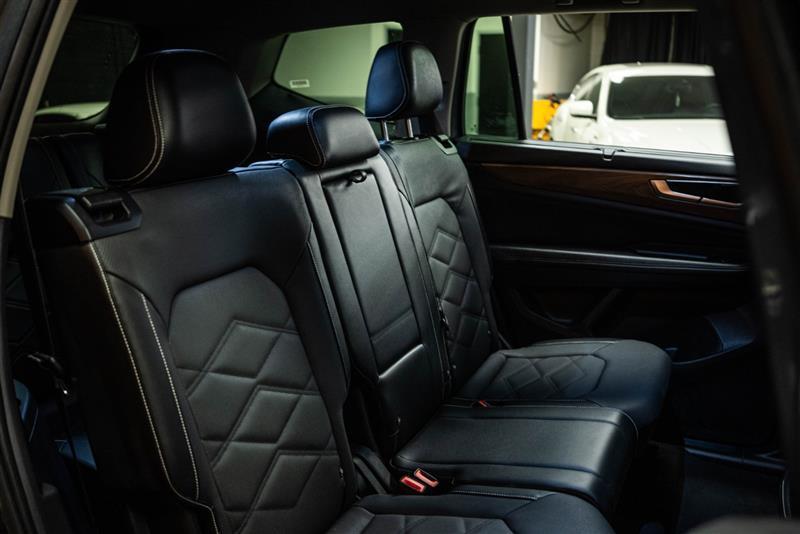 used 2024 Volkswagen Atlas car, priced at $33,995