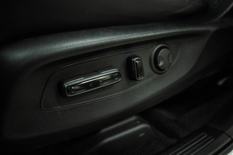 used 2023 Honda CR-V car, priced at $29,995