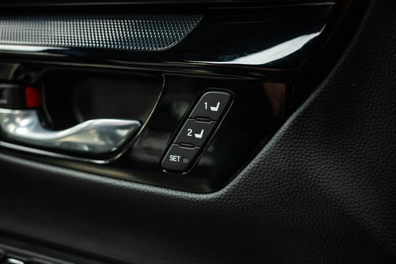 used 2023 Honda CR-V car, priced at $29,995