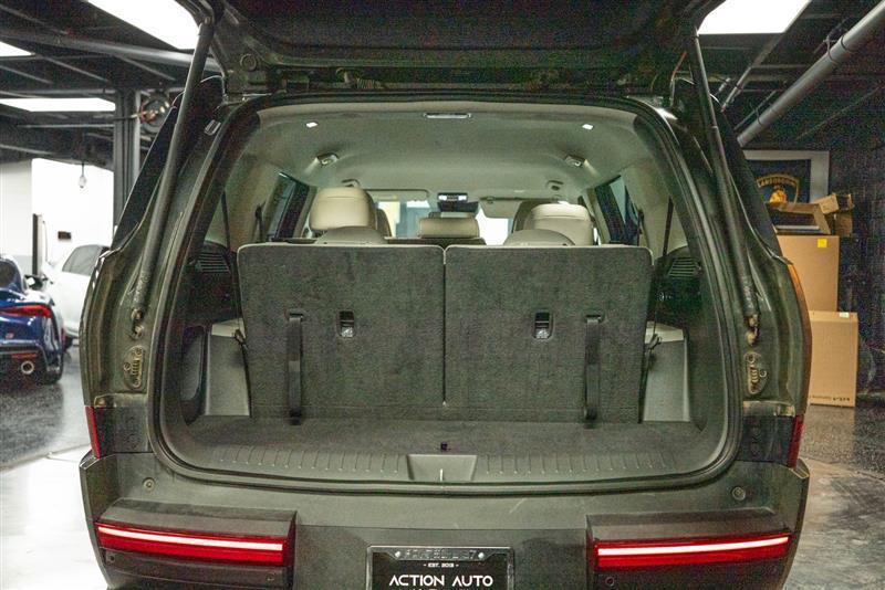 used 2024 Hyundai Santa Fe car, priced at $29,650