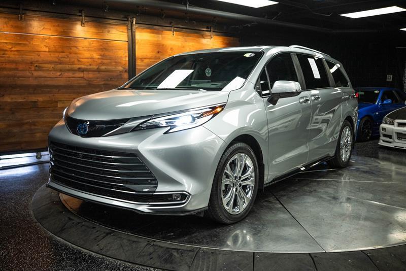 used 2023 Toyota Sienna car, priced at $51,995
