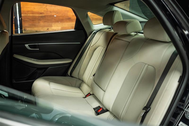 used 2025 Hyundai Sonata Hybrid car, priced at $28,695