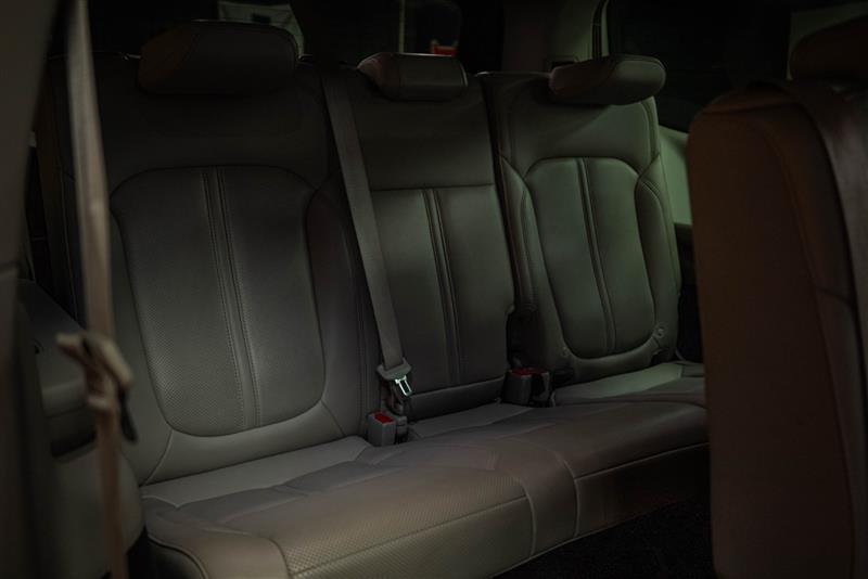 used 2022 Jeep Wagoneer car, priced at $35,995