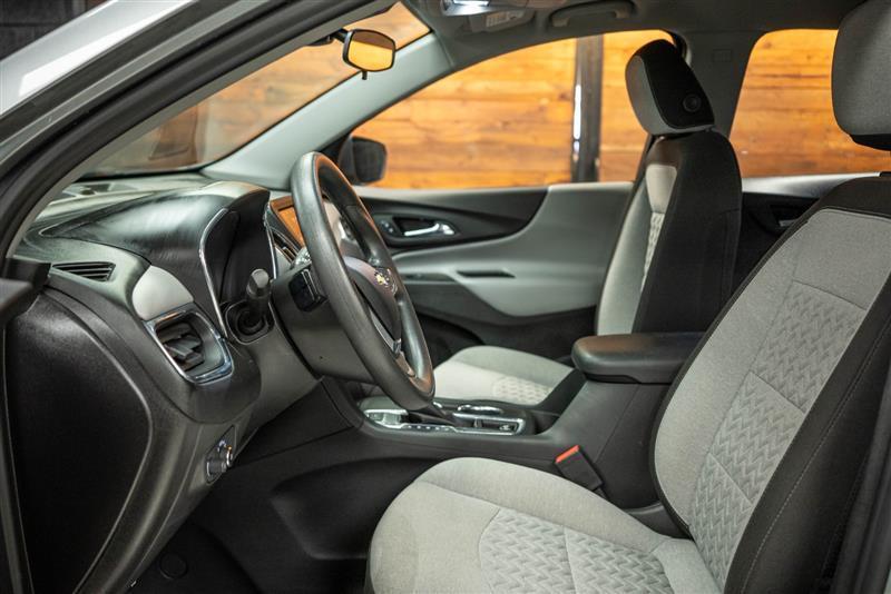 used 2023 Chevrolet Equinox car, priced at $18,995