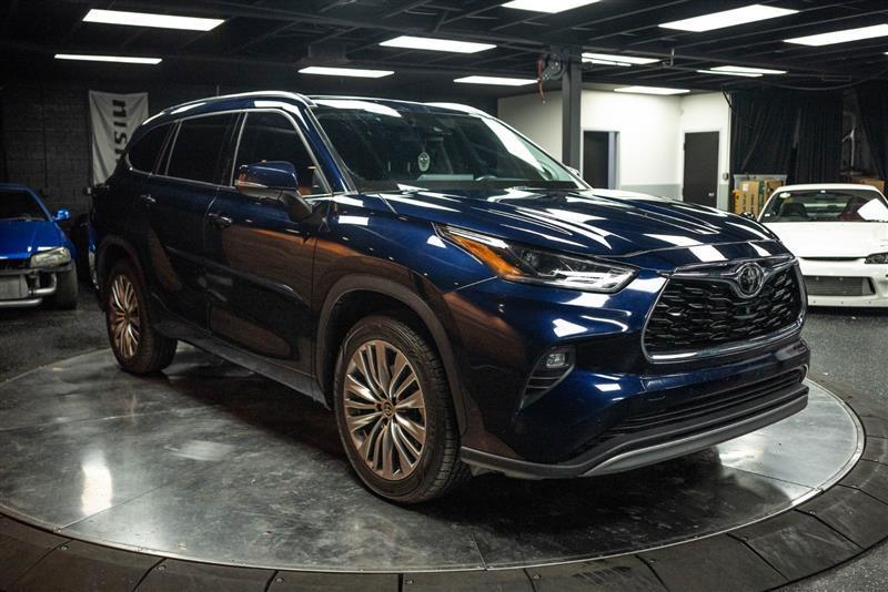 used 2021 Toyota Highlander car, priced at $35,795