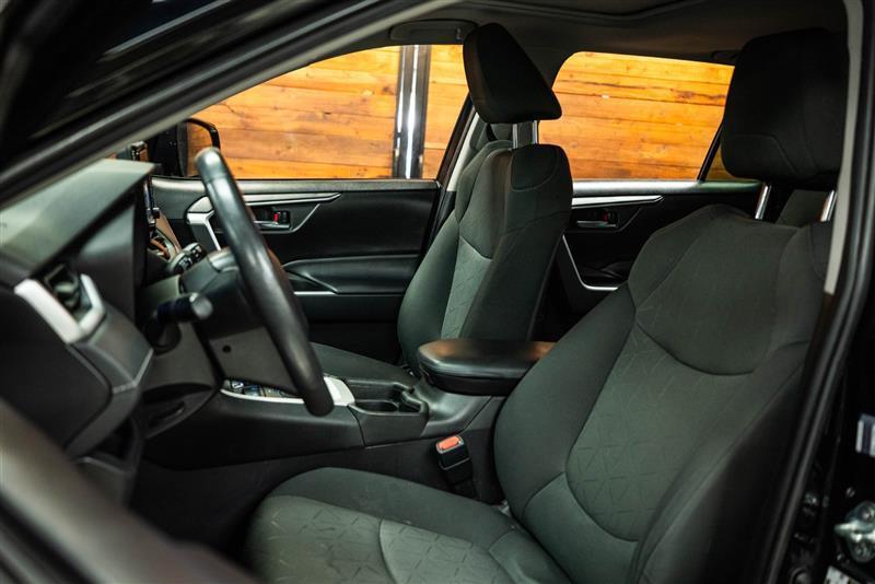 used 2021 Toyota RAV4 Hybrid car, priced at $26,995