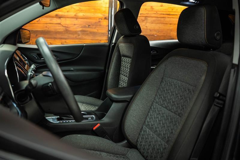 used 2023 Chevrolet Equinox car, priced at $18,995