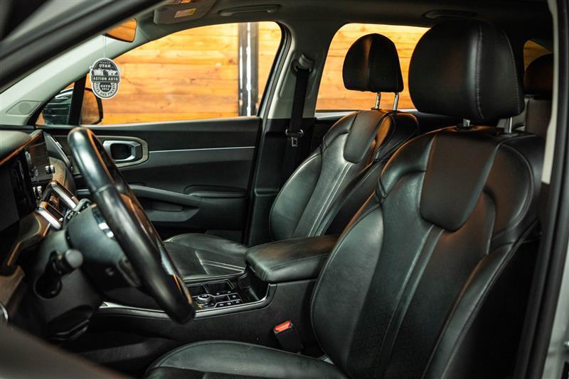 used 2023 Kia Sorento car, priced at $32,695