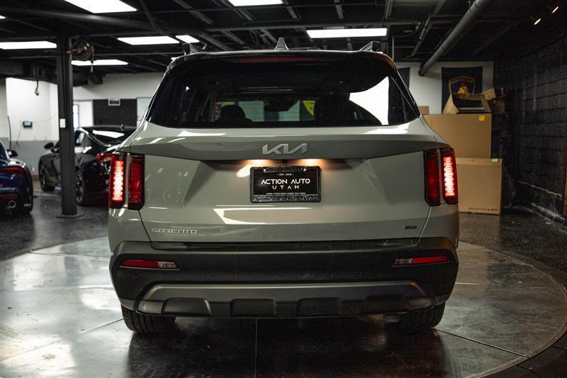 used 2023 Kia Sorento car, priced at $32,695