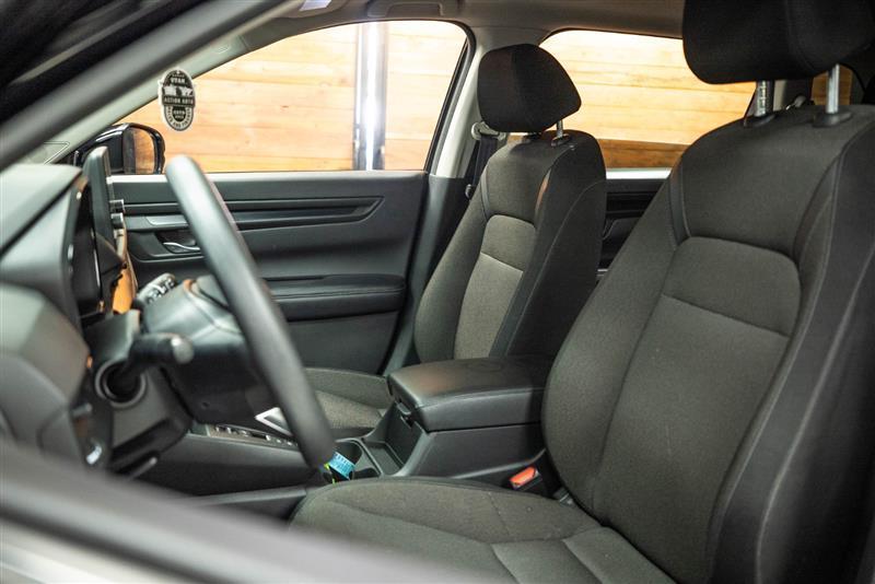 used 2023 Honda CR-V car, priced at $29,995