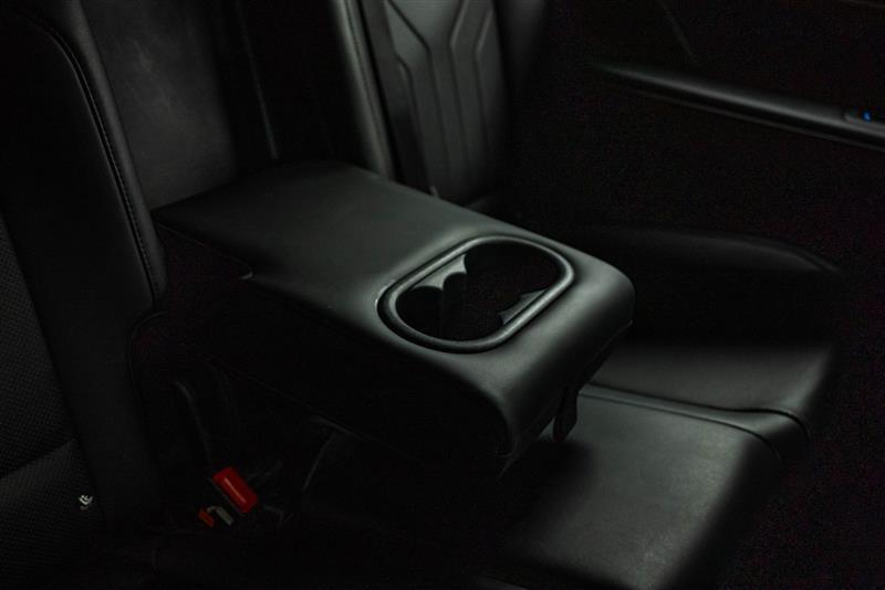 used 2024 Hyundai Santa Fe car, priced at $27,995