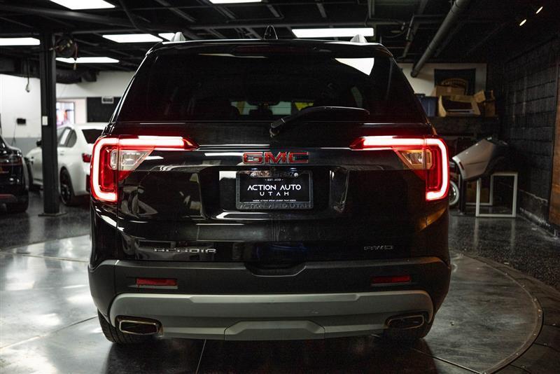 used 2023 GMC Acadia car, priced at $26,695