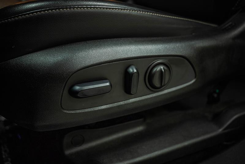 used 2023 GMC Acadia car, priced at $26,695