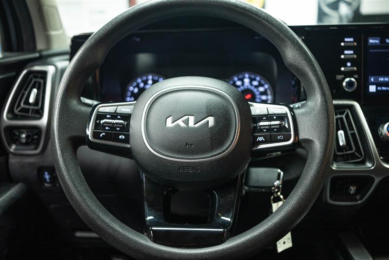 used 2022 Kia Sorento car, priced at $21,495