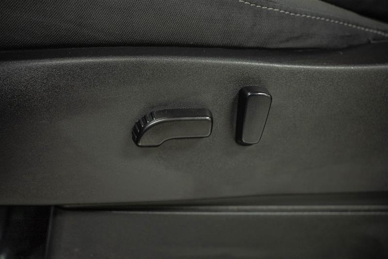 used 2023 Nissan Frontier car, priced at $30,595