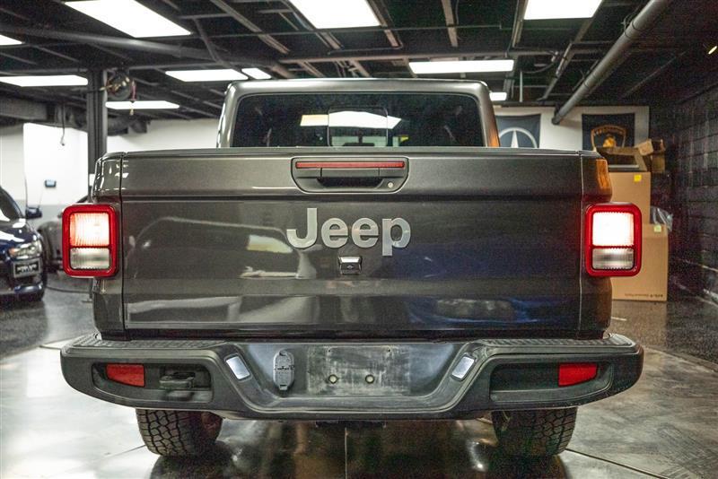 used 2023 Jeep Gladiator car, priced at $27,418