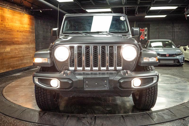 used 2023 Jeep Gladiator car, priced at $27,418