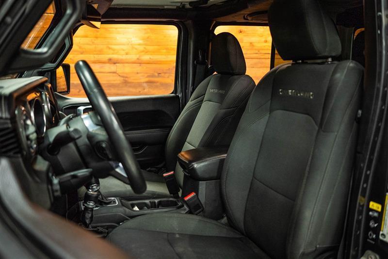 used 2023 Jeep Gladiator car, priced at $27,418
