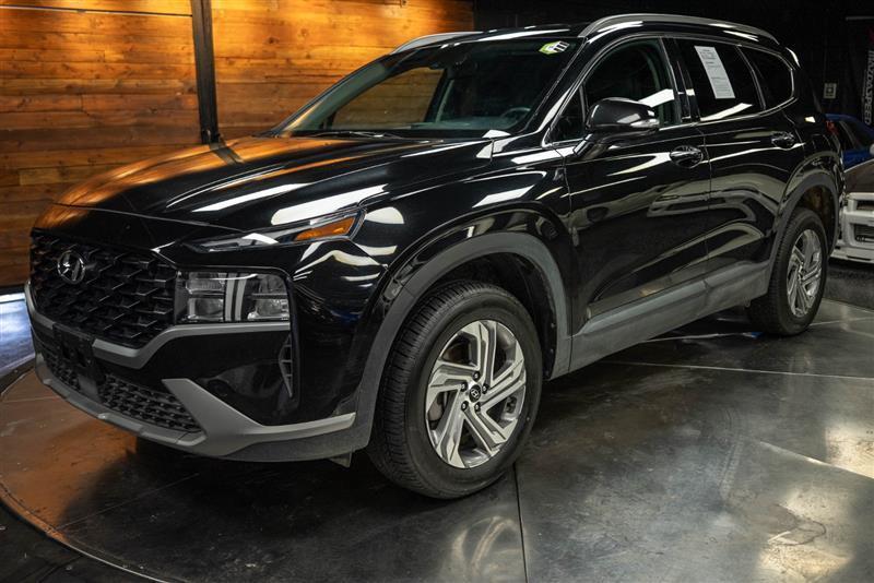 used 2023 Hyundai Santa Fe car, priced at $22,620