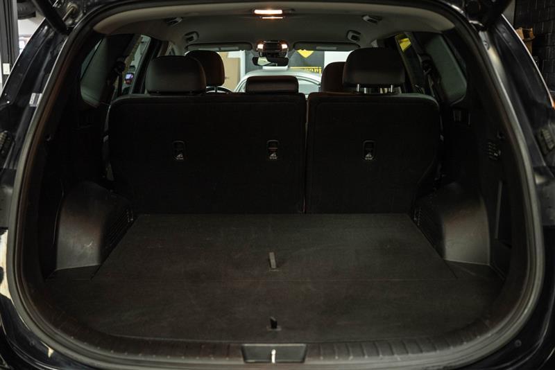 used 2023 Hyundai Santa Fe car, priced at $22,620