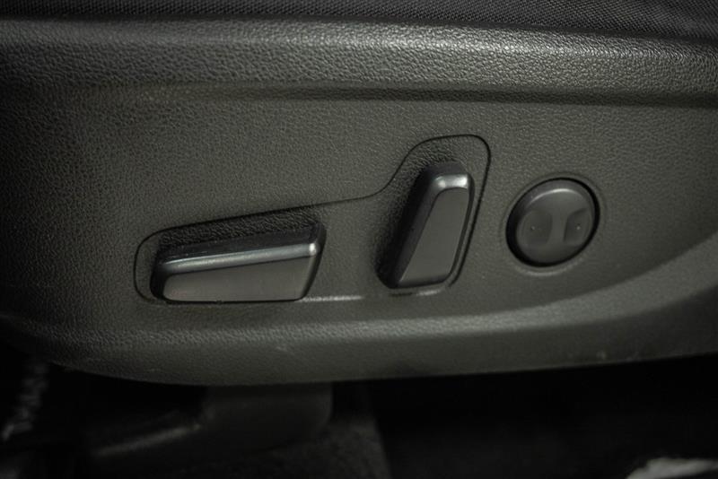 used 2023 Hyundai Santa Fe car, priced at $22,620