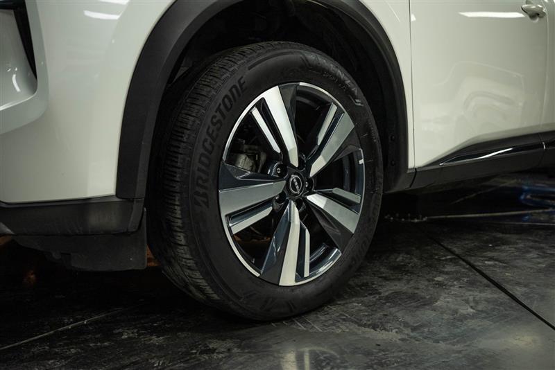 used 2023 Nissan Rogue car, priced at $23,995