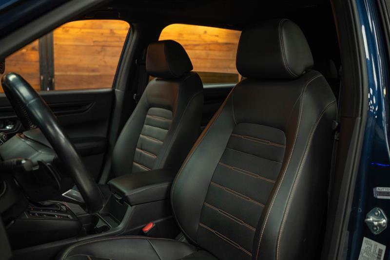 used 2024 Honda CR-V Hybrid car, priced at $28,776