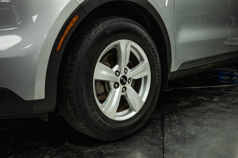 used 2022 Kia Sorento car, priced at $20,695