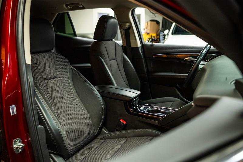 used 2023 Buick Envision car, priced at $20,932