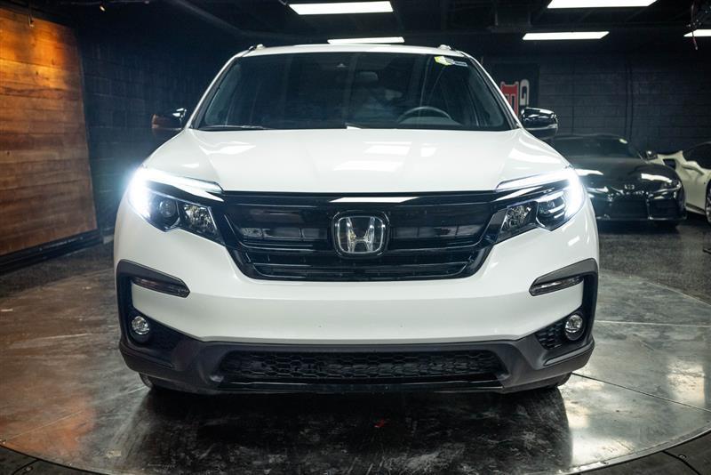 used 2022 Honda Pilot car, priced at $28,095