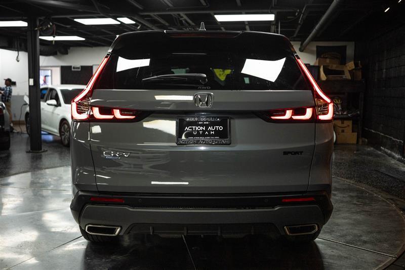 used 2025 Honda CR-V Hybrid car, priced at $39,995