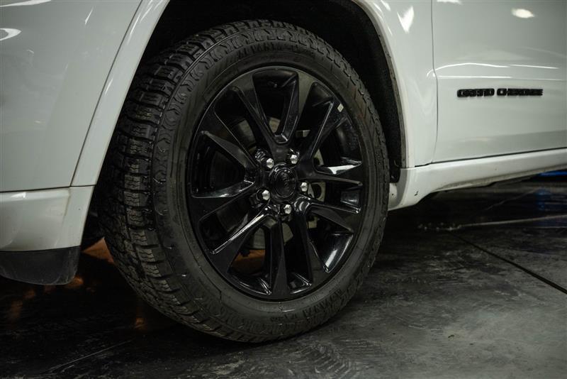 used 2018 Jeep Grand Cherokee car, priced at $17,795
