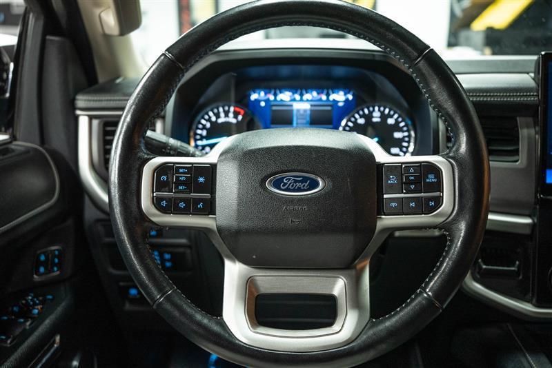 used 2022 Ford Expedition car, priced at $37,595