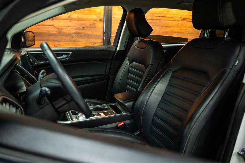 used 2024 Ford Edge car, priced at $23,995