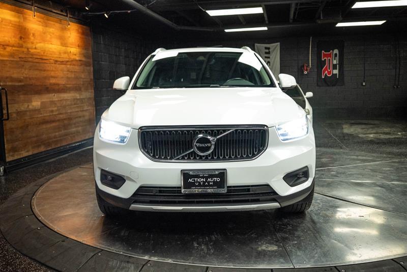 used 2021 Volvo XC40 car, priced at $18,995