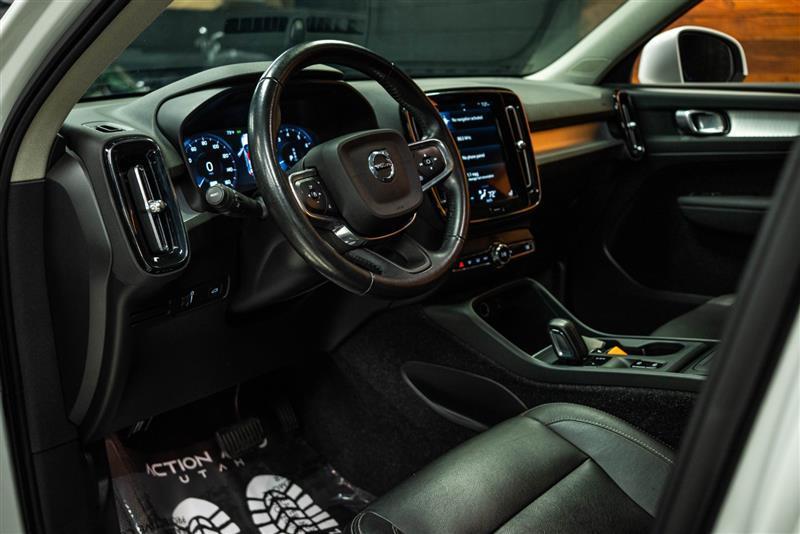 used 2021 Volvo XC40 car, priced at $18,995