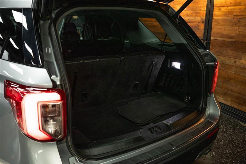 used 2023 Ford Explorer car, priced at $32,995