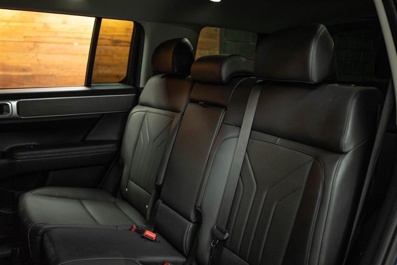 used 2025 Hyundai Santa Fe car, priced at $34,995