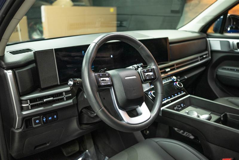used 2025 Hyundai Santa Fe car, priced at $34,995
