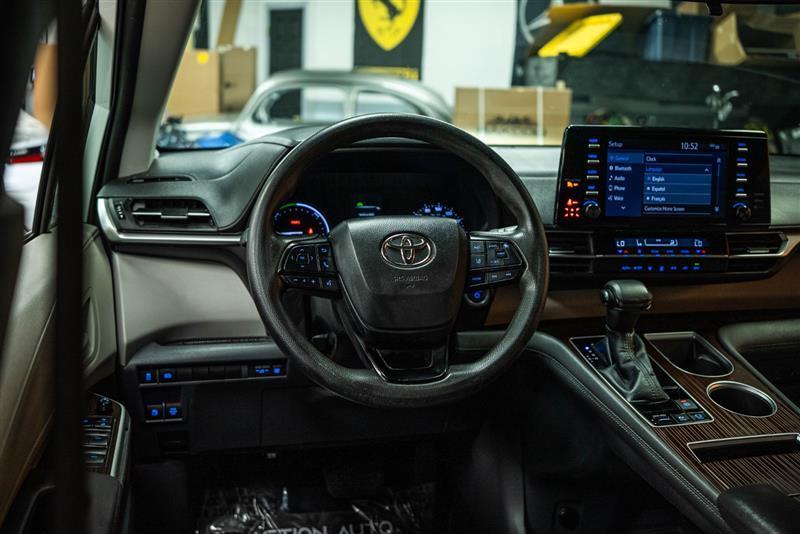 used 2022 Toyota Sienna car, priced at $29,995