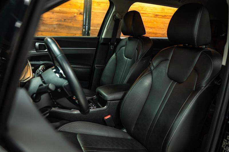 used 2024 Kia Sorento car, priced at $29,995