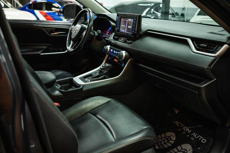used 2020 Toyota RAV4 car, priced at $21,595