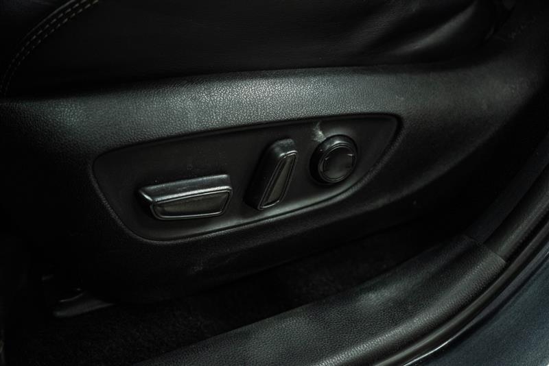 used 2020 Toyota RAV4 car, priced at $21,595